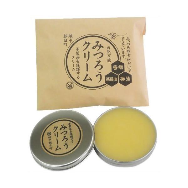 【商品概要】尾山製材株式会社 革用みつろうクリーム40g原材料が椿油、国産菜種油、国産蜜蝋の自然素材のみでの製造塗り心地を追求して原材料を厳選【商品説明】説明国産蜜蝋と椿油・富山県産菜種油をブレンドして革製品用みつろうクリームを製造販売して...