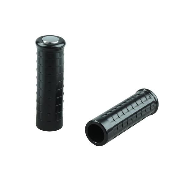 【商品概要】1949~1961年までハーレーダビッドソンに純正採用されていたグリップのデザインを採用グリップエンドにメッキキャップを設け、インナースロットルキット装着車両のグリップ脱着にも対応ハンドル径1インチ用、長さ120mm対応ハンドル...