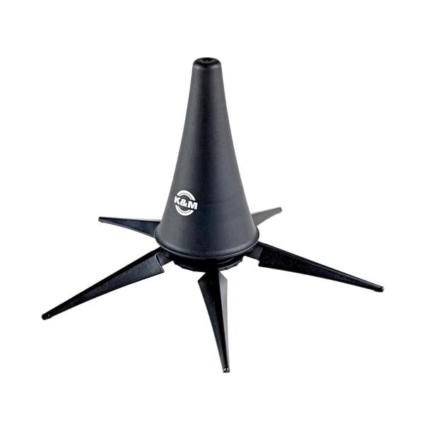 【商品概要】世界のトップブランドとして、最高の品質と信頼のスタンドメーカー『K&amp;M』。ベル内収納型のクラリネットスタンド。ベルと下管を個別に収納するケースにも対応したショートモデル。抜群の安定感を誇る金属製の5本脚。スタンド下部にネ...