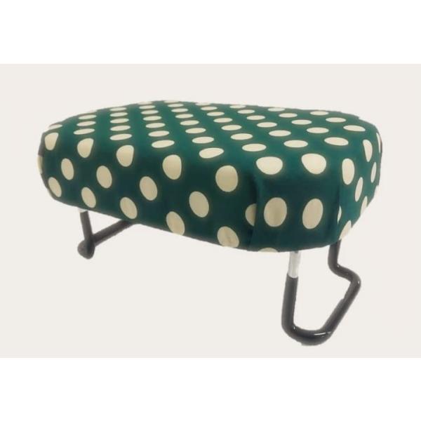 【商品概要】折りたたみ式正座補助椅子座面サイズ：約16×25×厚み5（足を立てた高さ12.5センチ）※サイズ違いでらくらく椅子小（座面サイズ：約10×17×厚み5）がございます。脚折りたたみ時の高さ：約8センチです。【商品説明】説明折りたた...