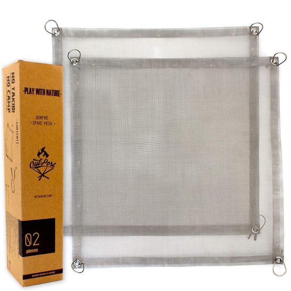 【商品概要】OutPort焚き火台専用替えメッシュ2枚セット！メッシュシートは消耗品ですのでこちらをご準備ください。備えあれば憂いなし！2枚セットで安心！折り目無しで丸めてお届け！意外と重要！？お手製焚き火台にもチャレンジ！火床として使えす...