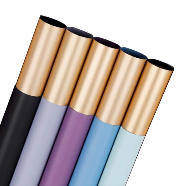 【商品概要】【材質】紙+PVC【サイズ】縦58cm×横59cm【入り数】包装紙 x10枚　　リボン2m x1本【カラー】ブルー2枚＋ブラック2枚＋パープル2枚＋グリーン2枚＋ホワイト2枚【多用途】サイズに合わせてカット、アートクラフト、花束...