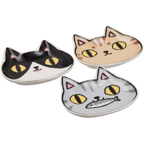 【商品概要】サイズ:9×9.5×h1.5cm素材:磁器【商品説明】【商品詳細】ブランド：セラミック藍(Ceramic-ai)商品種別：ホーム＆キッチン商品名：セラミック藍 顔小皿 3枚セット となりの3兄弟 23116 9×9.5×h1.5...