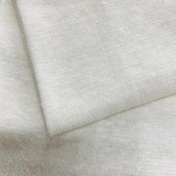 【商品概要】【素材】：ヘンプ55％、オーガニックコットン45％【用途】 衣類　（特に Tシャツ）　手芸 寝具 カバー 雑貨 裏地　マスク【色】ナチュラル　また色々なバリエーションを登場していきます。【タイプ】 天竺 ニット　【幅】約150c...