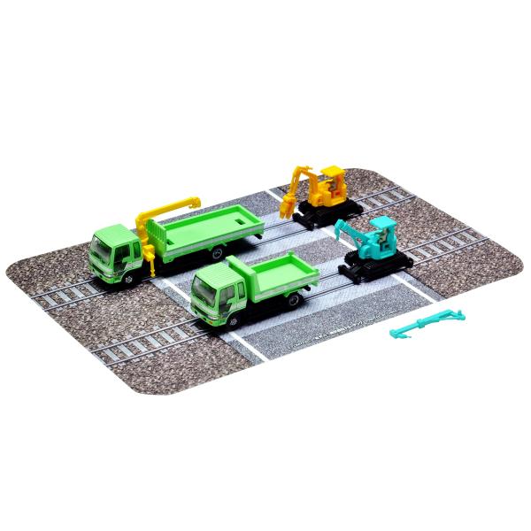 【商品概要】大人気の軌陸保線車両セットに新色の登場Nゲージのレールに載せて遊べる!パーツの付け替えによって、軌道と道路それぞれの走行状態にできる他、クローラークレーンはアームの伸縮も再現可能です日野自動車株式会社商品化許諾申請済【商品説明】...