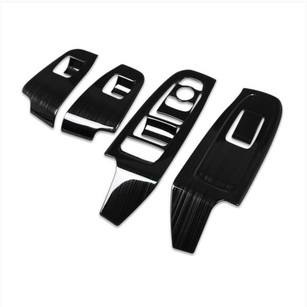 【商品概要】1.適合車種:スバル 新型 クロストレック2022年9月〜 / インプレッサ 2023年４月〜 全グレード対応2.素材：高品質 304# ステンレス、ステンレスの光沢が、重厚感と高級感を演出3.色: 黒色4.取り付け方法:付属の...