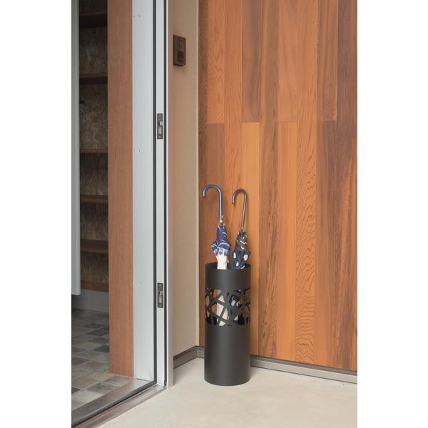 商品名：傘立て商品番号：LFS-181素　材：スチール(粉体塗装)サイズ：Φ19.5×H49(cm)重　量：2(kg)原産地：中国