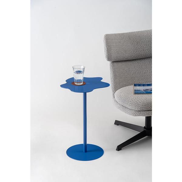 水たまり模様のフォルムがユニークなデザイン雨上がりの庭にできた水たまりをイメージしたプドルサイドテーブル。ユニークなデザインに落とし込むことにより空間にアクセントを与えます。●目を引くフォルム●お手入れ簡単商品の仕様について【材質】スチール...