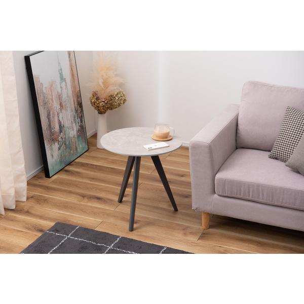 トレンドの大理石調デザインを施したサイドテーブル。ソファやベッド横のテーブル、小物などのディスプレイ台としてもおすすめです。●簡単に組立可能●脚裏に保護フェルト付き●軽量で持ち運びラクラク商品の仕様について【材質】合成樹脂化粧繊維板 天然木...