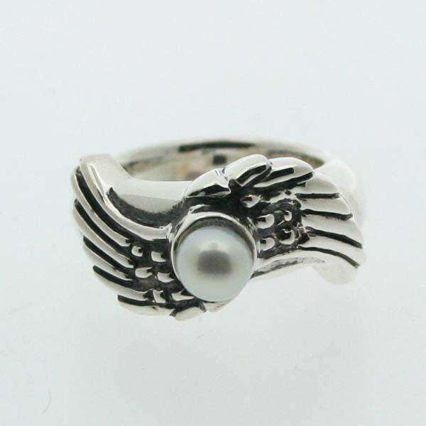 sL[O Vo[ w   6 a p[ ^ WINGS H 1 3