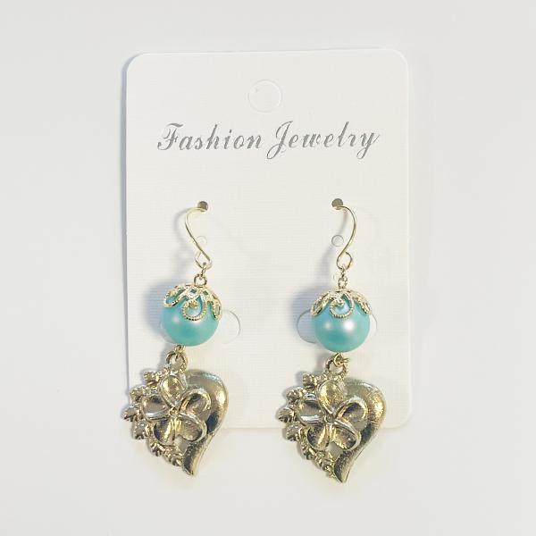 ハンドメイドピアス プルメリアハート（イヤリング変更可） : Blue