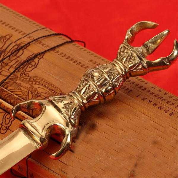 不働剣 密教法具 寺院用仏具 倶利迦羅不働剣 不動明王剣 三鈷剣 真鍮製磨き仕上げ 38cm Buyee Buyee 日本の通販商品 オークションの代理入札 代理購入