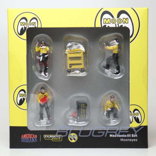 1/64スケールのフィギアセットです。※車は含まれませんのでご注意ください。【仕様】・スケール：1/64・ダイキャスト・フィギア4体/アクセサリーのセット・品番：T64F-004-ME1【注意】・製造時の塗装ムラ・ブツ・傷・はみ出し・デカー...