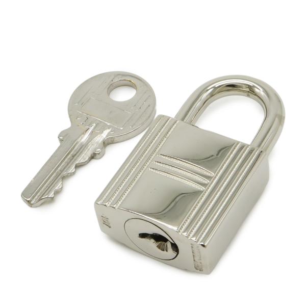 美品 エルメス HERMES カデナ パドロック 南京錠 No.107 鍵1本 HERMES エルメス カデナ パドロック 南京錠 No.107 鍵 カギ キー付き