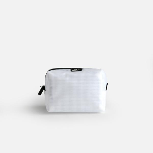 nahe[ネーエ] / SOFT GRID POUCH S(CL) | ソフトグリッドポーチ ハイタイド HIGHTIDE ガジェットケース ポーチ 化粧ポーチ | 119187