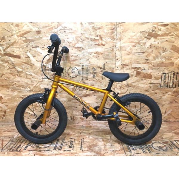 限定別注カラー 完全組み立てすぐに乗れます 自転車 Bmx 子供 14インチ キッズバイク Tnb Plug 14 Atro Style Candy Gold Purrworld Com