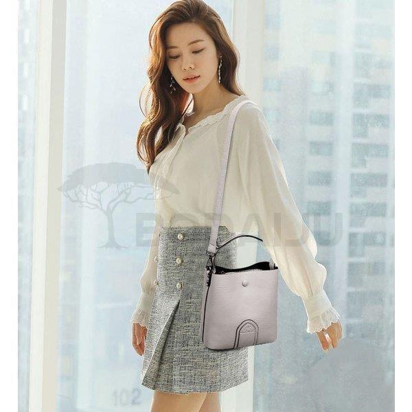 レディース斜めがけバッグ おしゃれ かわいい ショルダーバック 正規販売店 インスタ ショルダーバッグ レディースバッグ きれいめ プレゼントブランド レトロ