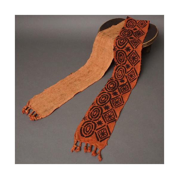 原産国:マリサイズ:長さ150cm　x　幅12cm(在庫が複数ございます。サイズは在庫の中の平均値です。手作りですので物により差があります。ご了承ください。)ガラマという葉から作る染料と泥で染めたマリ共和国の伝統的なコットン泥染帯です。テー...