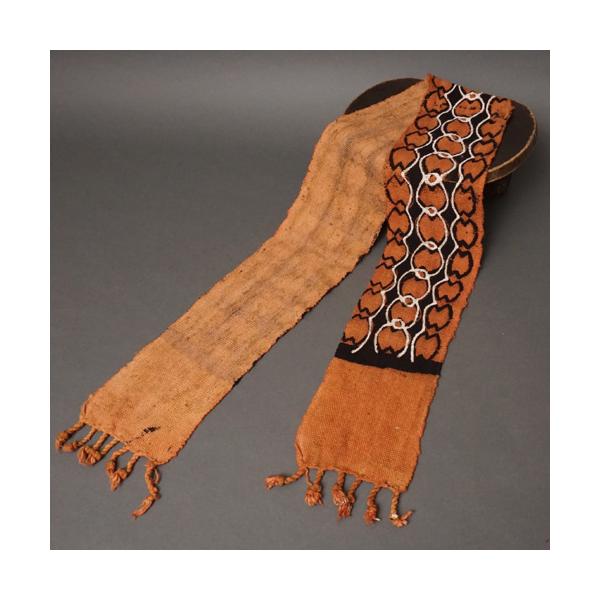 原産国:マリサイズ:長さ150cm　x　幅13cm(在庫が複数ございます。サイズは在庫の中の平均値です。手作りですので物により差があります。ご了承ください。)ガラマという葉から作る染料と泥で染めたマリ共和国の伝統的なコットン泥染帯です。テー...