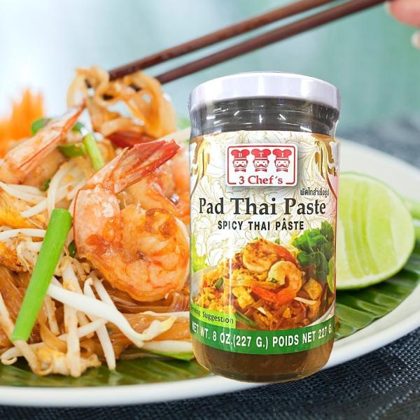 ●商品：パッタイソース●原材料：玉ねぎ、にんにく、砂糖、ヤシ油、レモン果汁、植物性たんぱく質（大豆由来）干しエビ、ピーナッツ、食塩●内容量：227g●賞味期限：2026.12.26-2027.5.13●保存方法：直射日光を避け、常温で保管、...