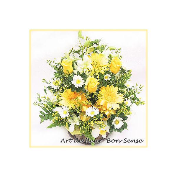 ■大きさ高さ25cm　幅25cm　奥行23cm※商品の性質上それぞれ若干異なりますので目安としてご覧下さい■配送について※北海道・秋田・青森・岩手・沖縄・離島へのお届けは配送日数がかかる為生花のお届けはお受けできません。■ご用途誕生日 プレ...