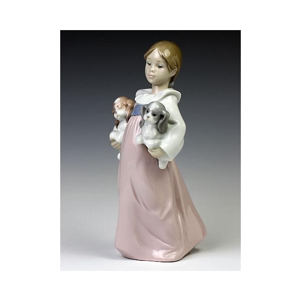 リヤドロ（Lladro リアドロ 陶器人形 置物） 犬と少女 私のパピィたち