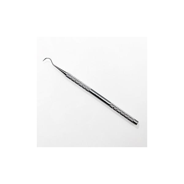 【商品説明】ドイツ・ゾーリンゲンで製造されたステンレス製のトゥースピック（楊枝）です。歯の間に挟まった食べ物カスや歯垢を面白いように取り除くことが出来ます。また精密ツールとしてキーボードの間にあるホコリの除去やその他細かい作業にも使用できま...