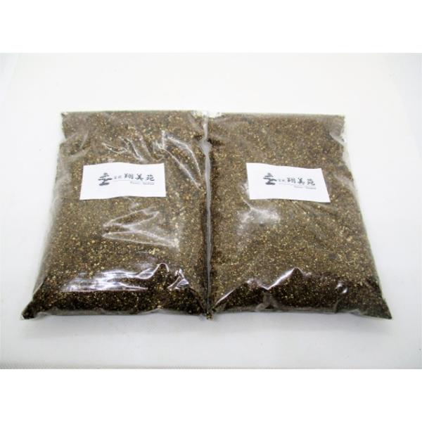 ・サイズ：幅19.5ｃｍ 奥行13ｃｍ・苔屋の手作りです。苔テラリウムに最適な用土をブレンド・焼成赤玉土 バーミキュライト ピートモス くん炭 を調合し、さらに苔に最適な 樹皮培養土 も配合しました。・また粒が細かく植えやすい理由は 焼成 ...