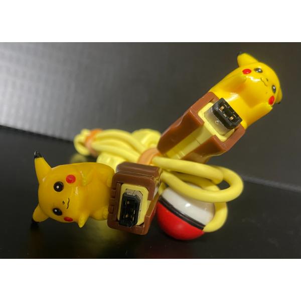 ポケモン ピカチュウ ゲームボーイアドバンス通信ケーブル