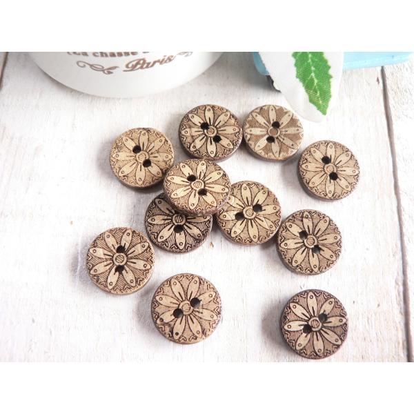 新品素材：ココナッツ＊ココナッツボタンは、いびつ感なども味わいとする特徴があります。ご了承の上ご購入ください。【サイズ】13mm★色柄のあるものは、アソートになりますので、柄はお選びいただけません。　お写真ない柄が入る場合もございます♪☆海...