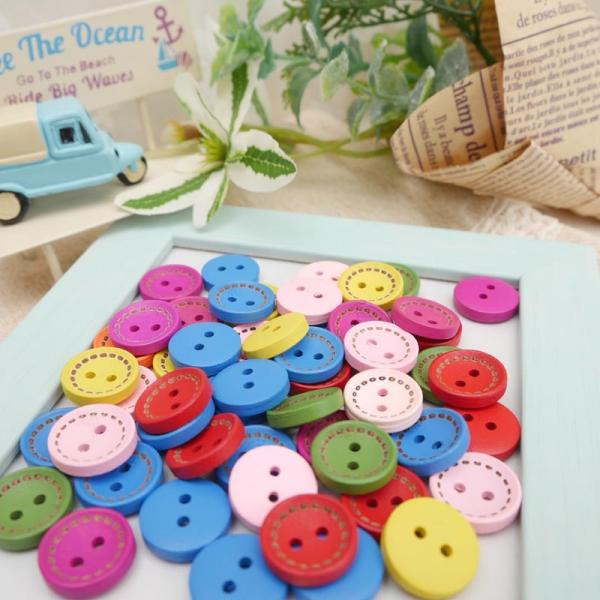 新品素材：ウッド【サイズ】直径 15mm★色柄のあるものは、アソートになりますので、柄はお選びいただけません。　お写真ない柄が入る場合もございます♪☆海外輸入品のため、色むら、プリントの不鮮明やズレ、ロットによる色味の違いなど多少作りが雑な...