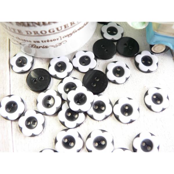 ボタン　13mm  手芸 　白黒　お花　10個素材：プラスチック【サイズ】13mm☆海外輸入品のため、多少作りが雑な場合(色むら、バリ、個体差など）がございますのでご了承ください。
