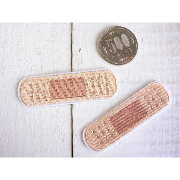 ワッペン 絆創膏 ストレートタイプ 2枚 バンソウコウ 傷隠し