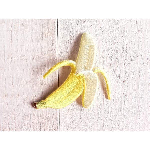 Brunt　bananaboys　ワッペン　白 ウィッティバニーワッペンナッピングフーディージップアップ