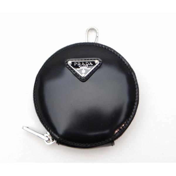 ★PRADA プラダ 三角プレート付 ラウンドファスナー レザー コインケース 楽天市場】PRADA プラダ 三角おりぎり型小銭入れカラビナフック