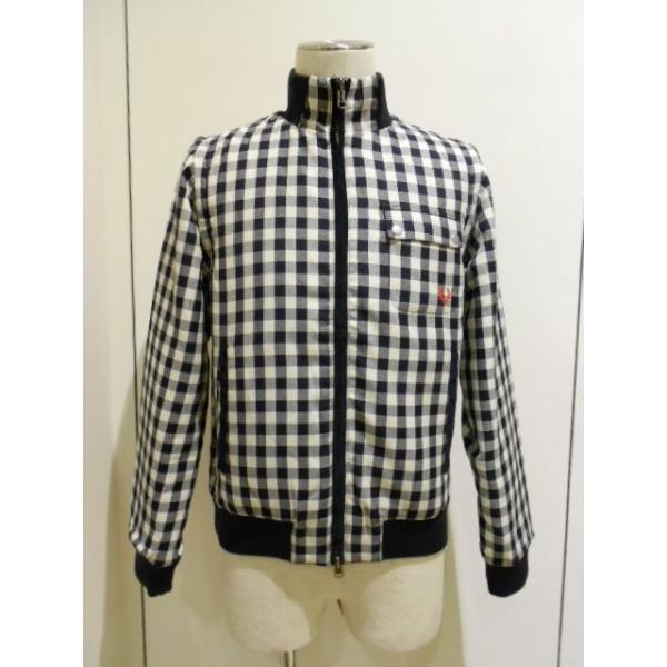 FRED PERRY　リバーシブルジャケット（F2276)ネイビー（GINGHAM)