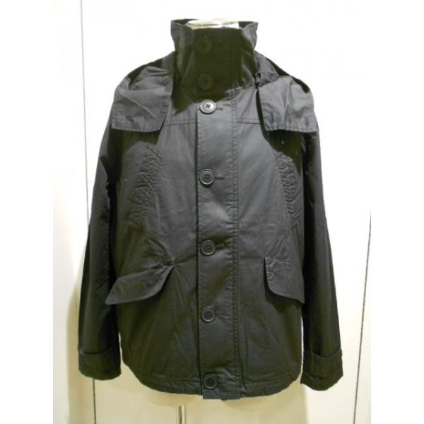 FRED PERRY（フレッドペリー）2WAYマウンテンコート(F2279/01