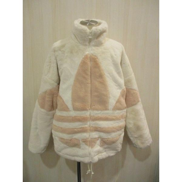 adidas オリジナルス FUR JACKET （ホワイト/ベージュ）(HC0324