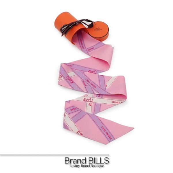 HERMESエルメス ツイリー　王室のコレクション　リボンスカーフ　ピンク HERMES（エルメス） 美品 Twilly ツイリー リボンスカーフ 061719S