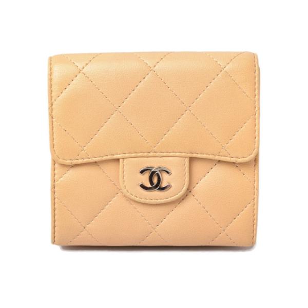 CHANEL（シャネル） 財布 CHANEL 3折財布 A82288 ラムスキン ベージュ