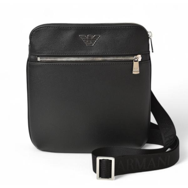 ☆未使用品！エンポリオアルマーニ ショルダーバッグ／メッセンジャーバッグ！ EMPORIO ARMANI エンポリオアルマーニ 未使用 ショルダーバッグ