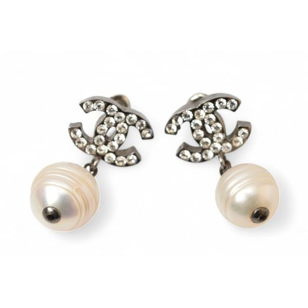 CHANEL シャネル ピアス CCモチーフ ココマーク/スイングパール CHANEL シャネル ピアス CCモチーフ ココマーク/スイングパール
