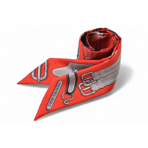 HERMES（エルメス） ツイリー スカーフ シルクツイル HARNAIS DES