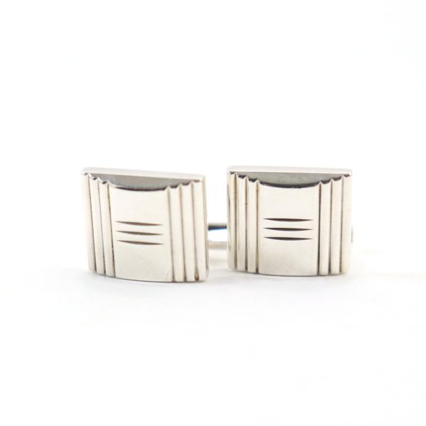 【美品・箱付】エルメス　カデナモチーフ シルバー 925　カフリンクス ボタン 美品・箱付】エルメス カデナモチーフ シルバー 925 カフリンクス ボタン