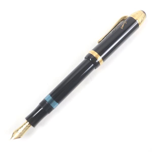 極美品□MONTBLANC モンブラン マイスターシュテュック 作家シリーズ1995 ボルテール ペン先18K Mニブ キャップ式 13164/20000 万年筆 ブラック ゴールド ドイツ製 メンズ MONTBLANC（モンブラン） 極美品□MONTBLANC マイスターシュテュック