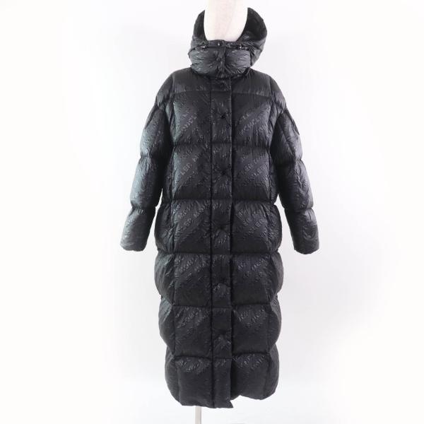 極美品☆MONCLER モンクレール PARNAIBA デカロゴワッペン付 ロゴ総柄 ロング丈 ダウンコート ブラック 2 ハンガー付 正規品 レディース MONCLER（モンクレール） 極美品☆MONCLER PARNAIBA デカロゴワッペン