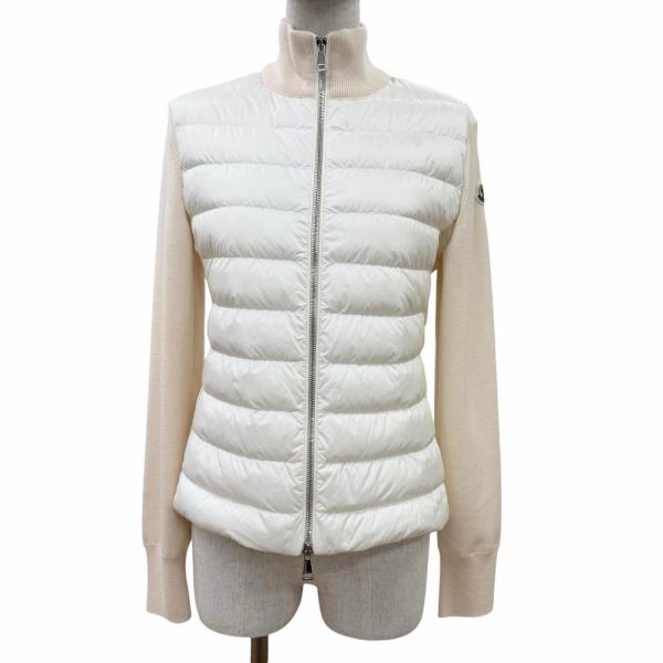 MONCLER（モンクレール） 極美品☆MONCLER 2023年製 ロゴワッペン