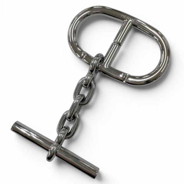 【極美品】 エルメス ハート チャーム レザー k015 HERMES（エルメス） 極美品□HERMES ロゴ入り シェーヌダンクル バッグ