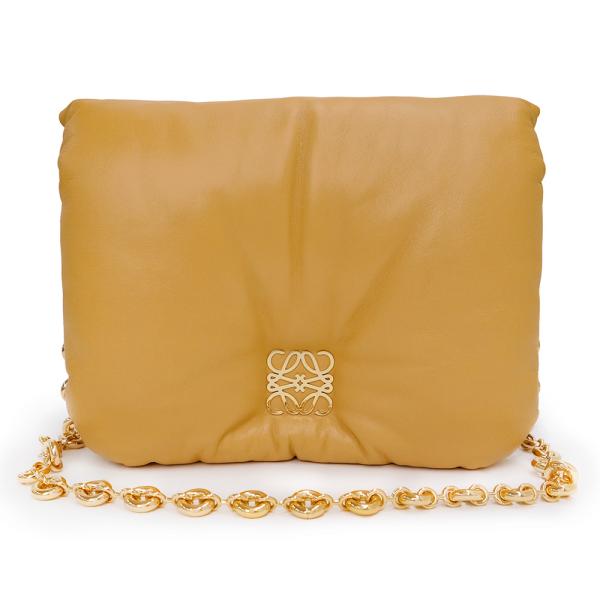 （未使用保管品）ロエベ LOEWE パファー ゴヤ チェーン ショルダー ハンドバッグ シャイニーナパラム レザー キャメル ブラウン 茶 ゴールド金具 AP40P41X01 LOEWE（ロエベ） （未使用保管品）ロエベ パファー ゴヤ チェーン