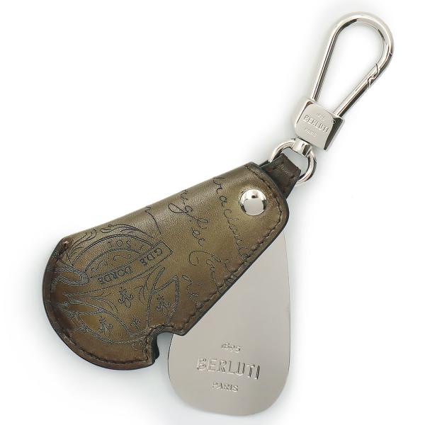 （未使用　展示品）ベルルッティ Berluti カリグラフィ シューホーン スクリット ローテイティブ キーリング キーホルダー バッグチャーム 靴べら ヴェネチアカーフレザー ネロキャビア カーキ グリーン シルバー金具 KR079-V2 Berluti（ベルルッティ） （未使用 展示品）ベルルッティ カリグラフィ